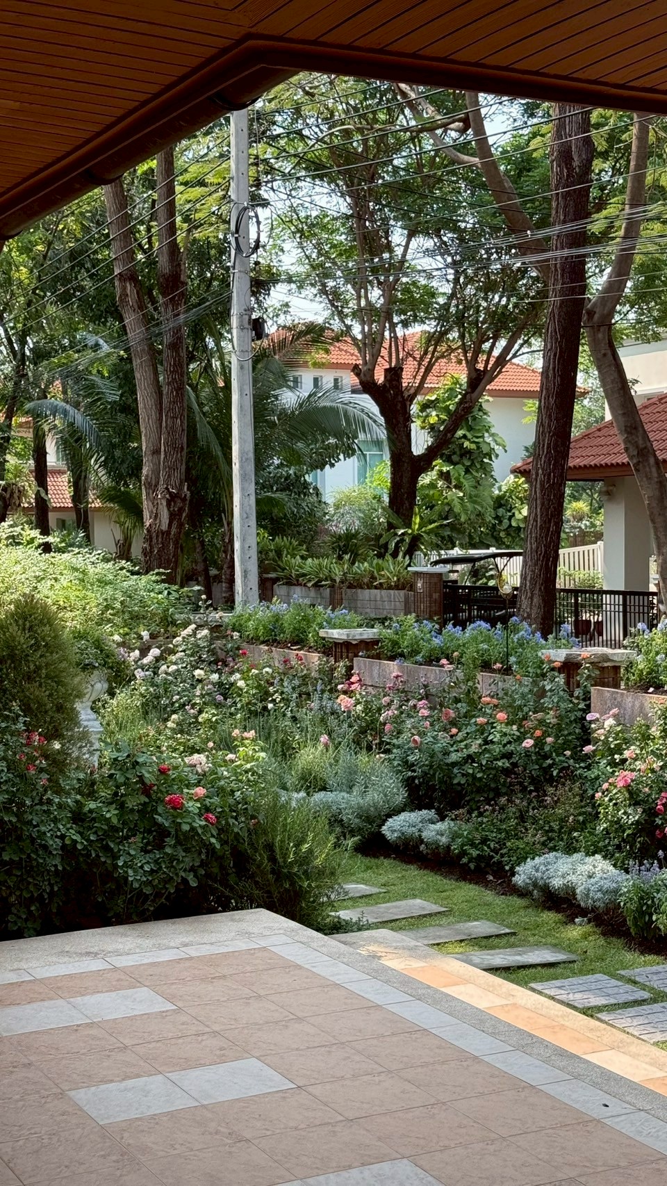 ผลงาน /LINE_ALBUM_งานออกแบบ3D_250522_24.jpg