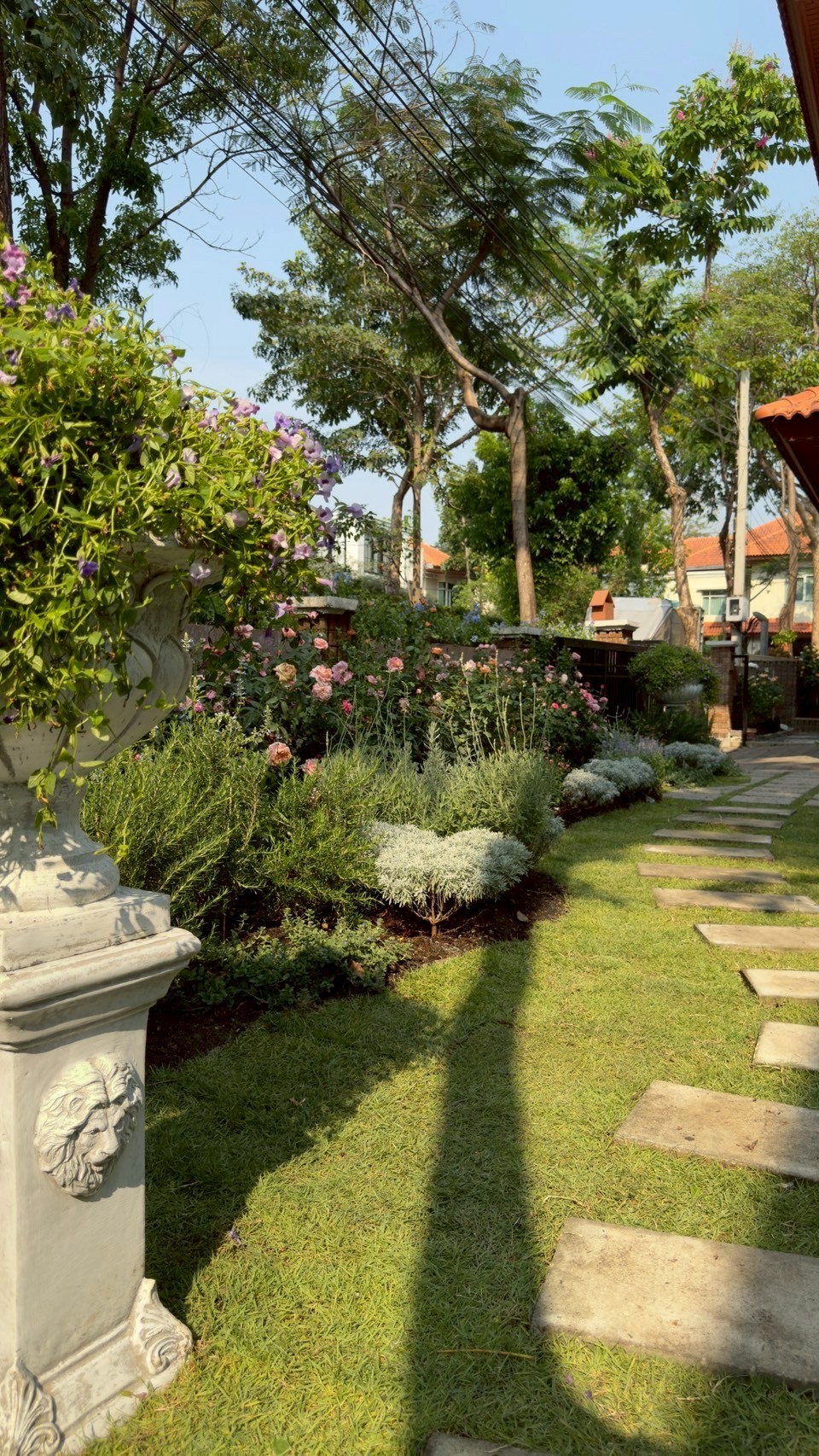 ผลงาน /LINE_ALBUM_งานออกแบบ3D_250522_4.jpg